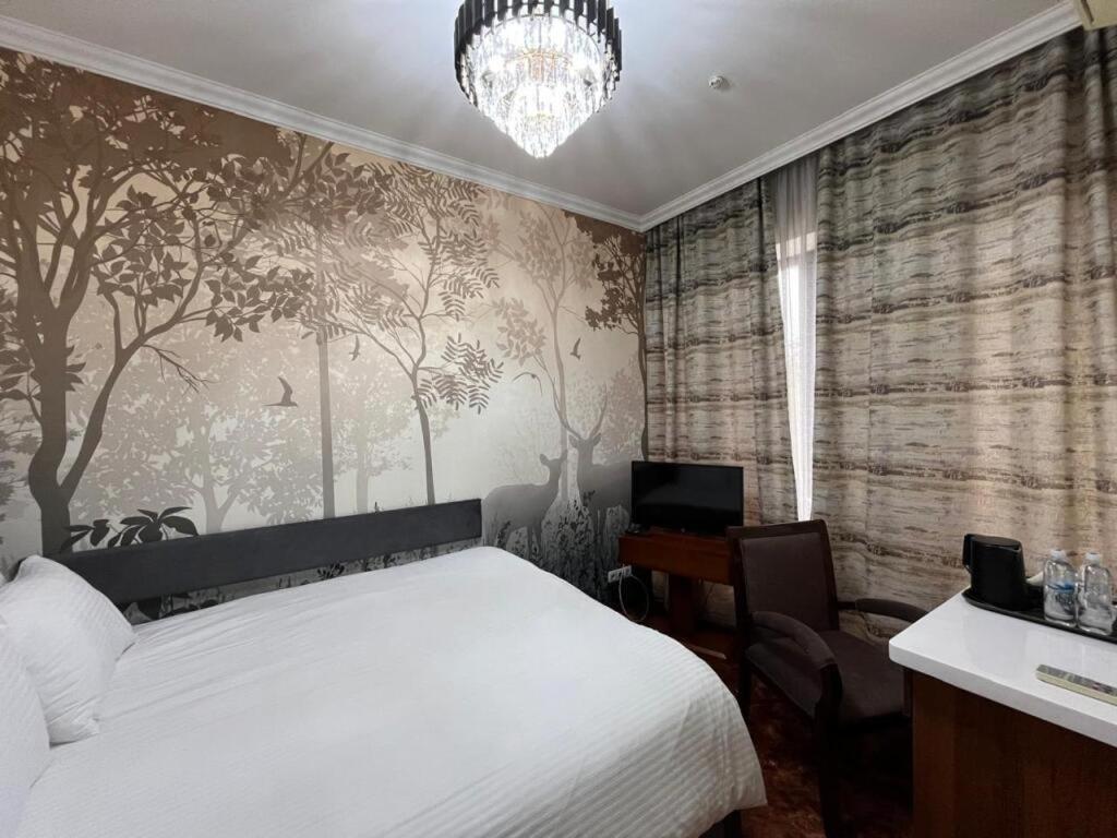 Hotel Luxurious Taras Exterior foto